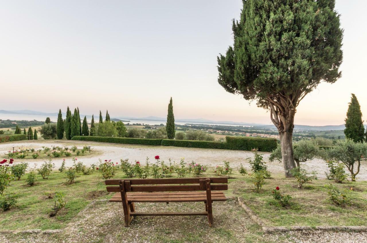 Hotel Relais Torale à Passignano sul Trasimeno Extérieur photo